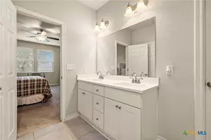181 Flexus Ln, Liberty Hill, TX 78642 - Photo 21