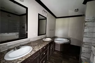 108 Co Rd 226A, Llano, TX 78643 - Photo 27