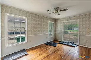 3606 Austin Ave, Waco, TX 76710 - Photo 9