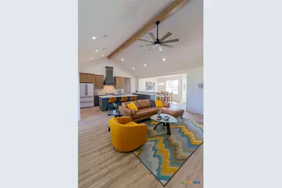 297 Honeycomb, Victoria, TX 77904 - Photo 17