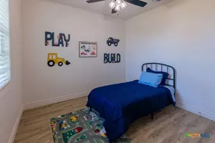297 Honeycomb, Victoria, TX 77904 - Photo 25