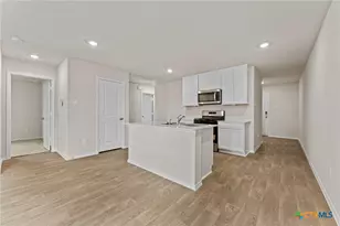 210 Langston Dr, Uhland, TX 78640 - Photo 5