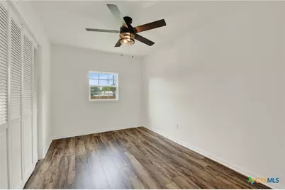 312 N Lavernia, Marion, TX 78124 - Photo 21