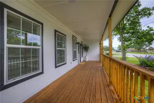 312 N Lavernia, Marion, TX 78124 - Photo 5