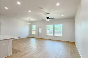 303 Cobble Stone Ct, Victoria, TX 77904 - Photo 13