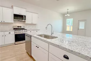 303 Cobble Stone Ct, Victoria, TX 77904 - Photo 17