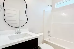 303 Cobble Stone Ct, Victoria, TX 77904 - Photo 5