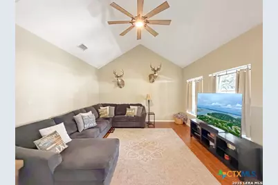 1660 Westview Court Court, Canyon Lake, TX 78133 - Photo 7