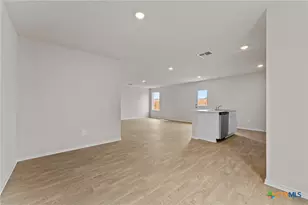 134 Langston Dr, Uhland, TX 78640 - Photo 9