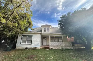 1010 Academy St, San Marcos, TX 78666 - Photo 25