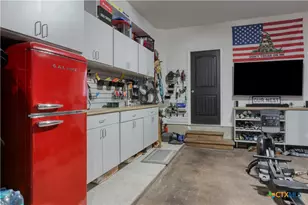 1531 Esser Xing, New Braunfels, TX 78132 - Photo 25