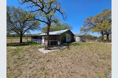 4821 Fm 467, Seguin, TX 78155 - Photo 27