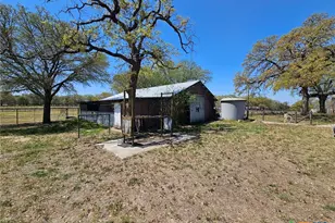 4821 FM467, Seguin, TX 78155 - Photo 27