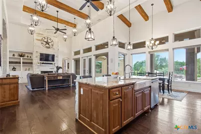5775 Copper Valley, New Braunfels, TX 78132 - Photo 9