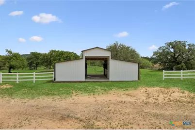 1450 Fm 2342, Kingsland, TX 78639 - Photo 33