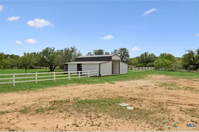 1450 Fm 2342, Kingsland, TX 78639 - Photo 31