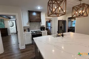 1806 North Harding, Cameron, TX 76520 - Photo 11