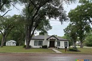 1806 North Harding, Cameron, TX 76520 - Photo 23