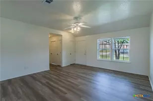 519 E Victory Ave, Temple, TX 76501 - Photo 5