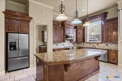 6006 Chimney Hill Drive, Nolanville, TX 76559 - Photo 11