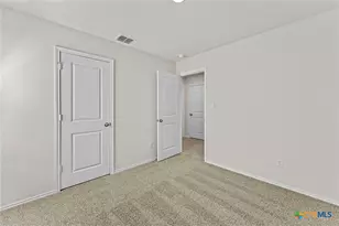 132 Kendall Ln, Uhland, TX 78656 - Photo 17