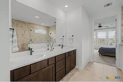 247 Carolina Jasmine Drive, San Marcos, TX 78666 - Photo 23