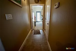 605 S 13th St, Port O'Connor, TX 77982 - Photo 9