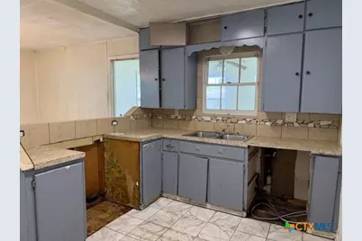 1017 S 47th Street, Temple, TX 76504 - Photo 5