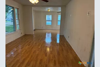 1017 S 47th Street, Temple, TX 76504 - Photo 3