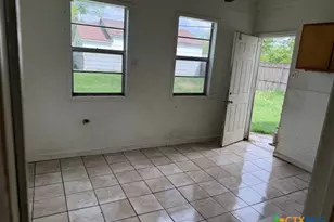 1017 S 47th St, Temple, TX 76504 - Photo 13