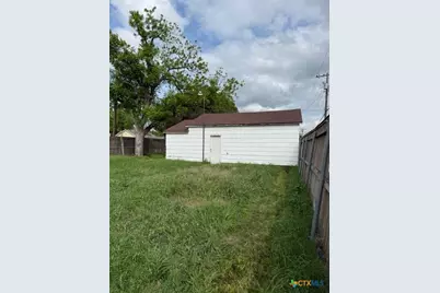 1017 S 47th Street, Temple, TX 76504 - Photo 11