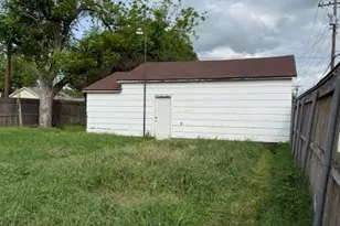 1017 S 47th St, Temple, TX 76504 - Photo 11