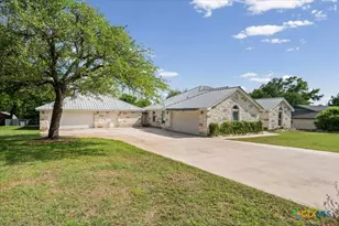 1703 Wofford Dr, Burnet, TX 78611 - Photo 7