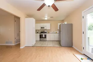 806 S 19th St, Copperas Cove, TX 76522 - Photo 23