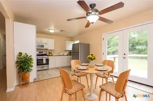 806 S 19th St, Copperas Cove, TX 76522 - Photo 1