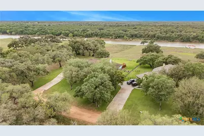 834 Westlake Trail, Victoria, TX 77905 - Photo 37