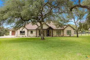 834 Westlake Trail, Victoria, TX 77905 - Photo 1