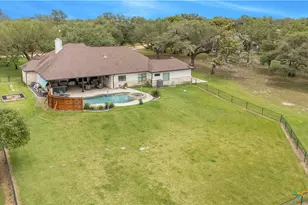 834 Westlake Trail, Victoria, TX 77905 - Photo 7