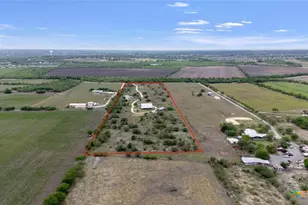 707 Creek Rd, Marion, TX 78124 - Photo 27