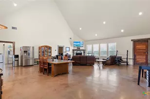 707 Creek Rd, Marion, TX 78124 - Photo 3