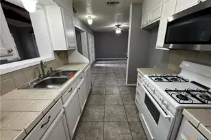 705 Kate St, Copperas Cove, TX 76522 - Photo 21