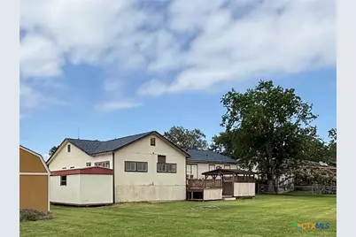105 Sanders Street, Palacios, TX 77465 - Photo 5