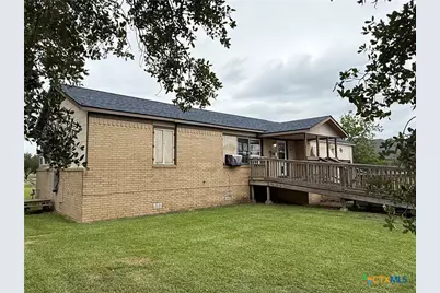 105 Sanders Street, Palacios, TX 77465 - Photo 3
