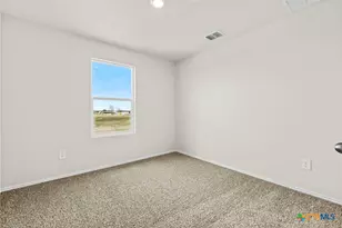 742 Jennifer Wy, New Braunfels, TX 78130 - Photo 15