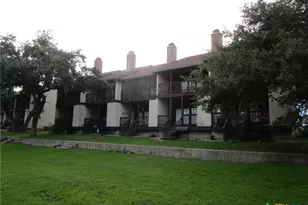 421 Watts Ln, Canyon Lake, TX 78133 - Photo 11