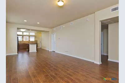 335 Rachel Street #MainHouse, San Marcos, TX 78666 - Photo 9