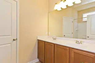 335 Rachel St, San Marcos, TX 78666 - Photo 17