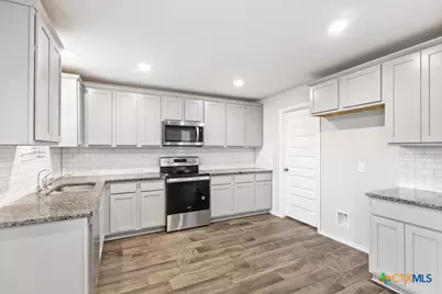 2432 Ayers Drive, Seguin, TX 78155 - Photo 9