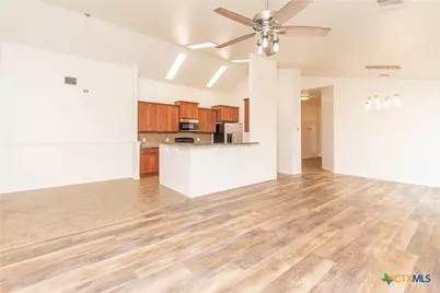 7003 Osbaldo Drive, Killeen, TX 76542 - Photo 5
