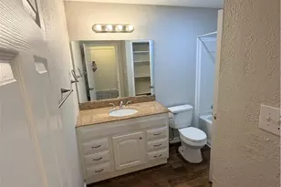 208 Uhland Rd, San Marcos, TX 78666 - Photo 9